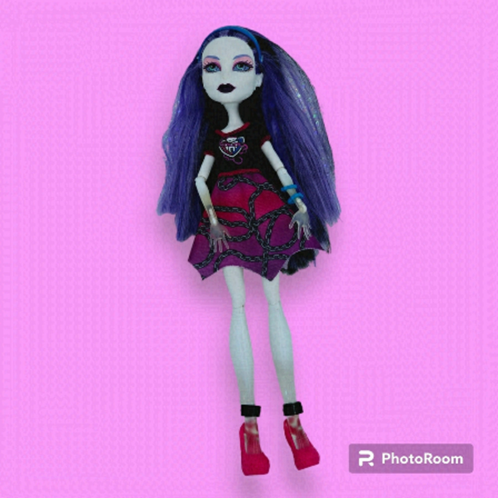 Monster High Spectra Vondergeist Ghoul Spirit Doll